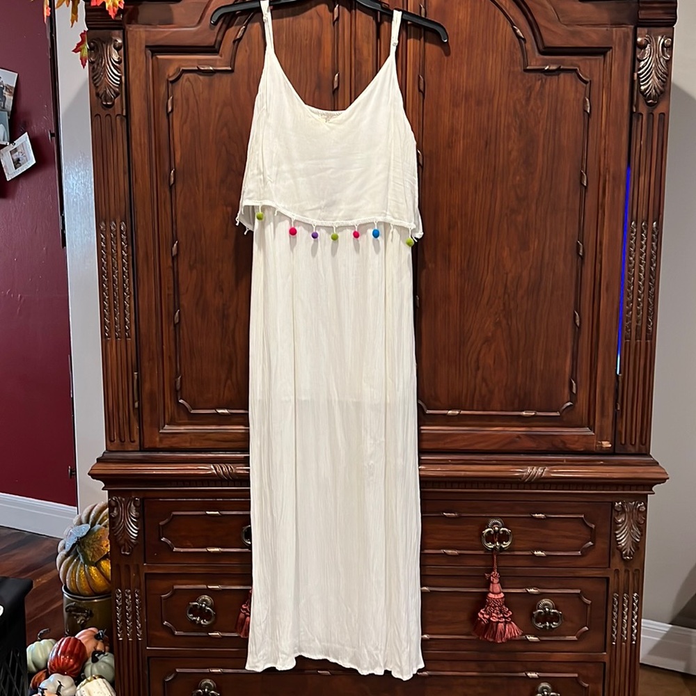 Hint of Bliss ~~ Pop-over style maxi. Runs small, more like a small large fit.